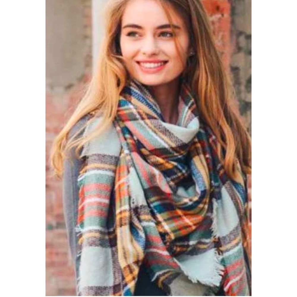 🍁HPx2🍃 Donated last 2 • Gray Mustard Plaid Fall Blanket Scarf!!🍃🍁